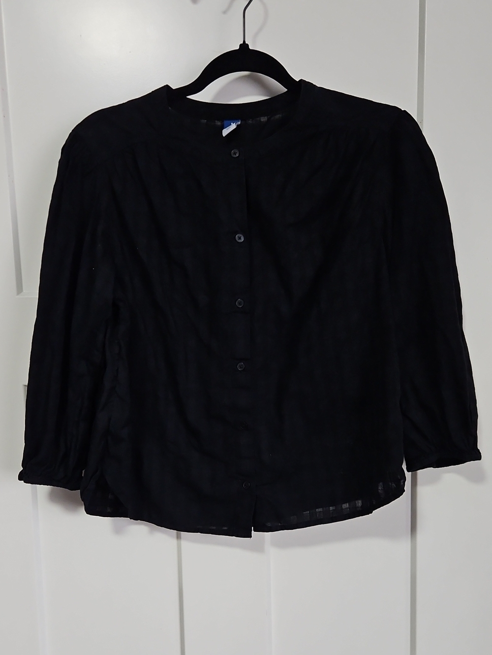 Old Navy Black Textured Check Balloon-Sleeve Blouse Small